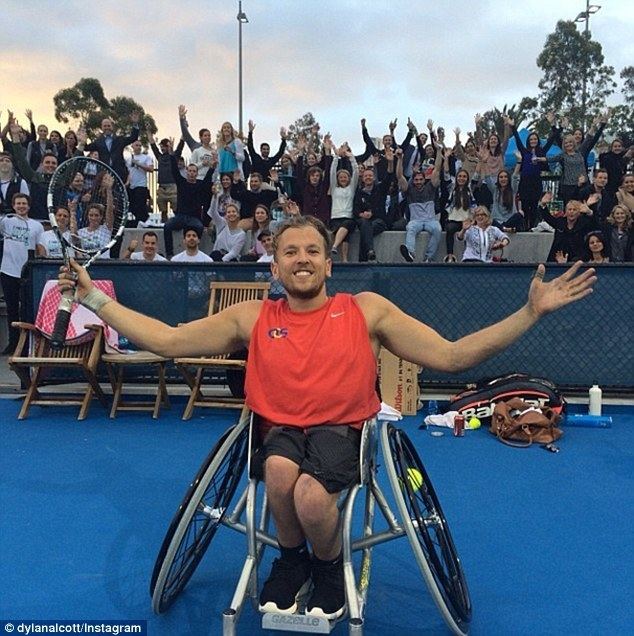 Dylan Alcott Rachael Finch gets lesson wheelchair tennis player Dylan