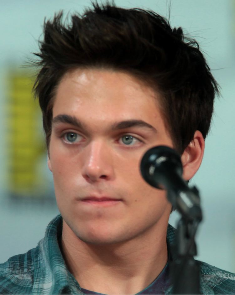 Dylan Sprayberry httpsuploadwikimediaorgwikipediacommons22