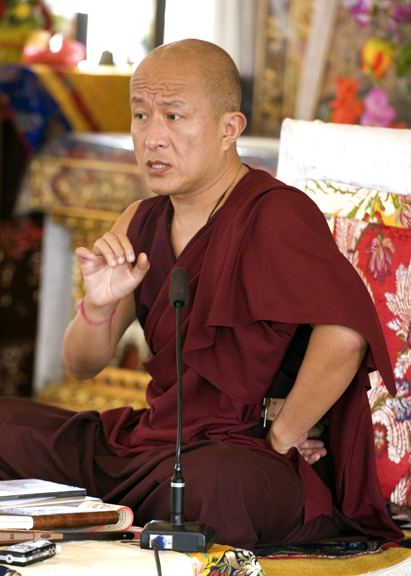 Dzongsar Jamyang Khyentse Rinpoche Dzongsar Jamyang Khyentse Rinpoche International