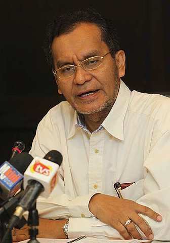 Dzulkefly Ahmad Debunking the Politics of Fear Din Merican the
