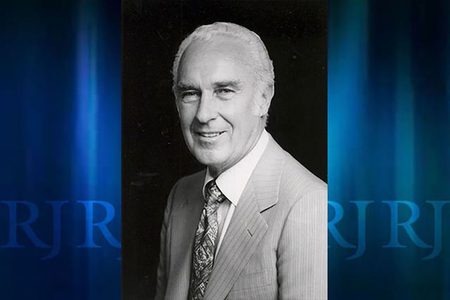 E. Parry Thomas Quiet kingmaker and Las Vegas banker E Parry Thomas dies at 95