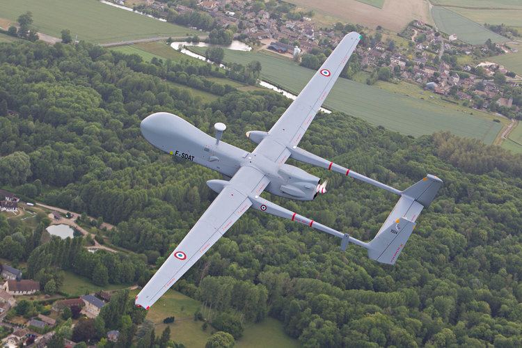 EADS Harfang France Keeps Harfang UAS Despite Reaper Buy Defense News Aviation