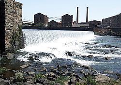 Eagle & Phenix Dam httpsuploadwikimediaorgwikipediaenthumb7