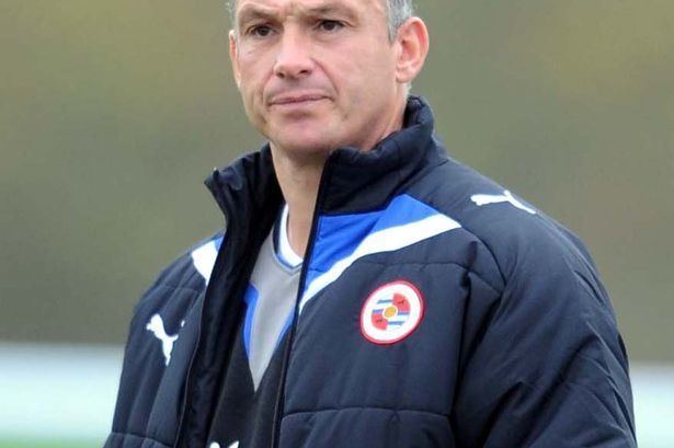 Eamonn Dolan Eamonn Dolan signs new Reading FC contract Get Reading