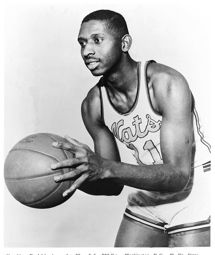 Earl Lloyd NBRPA Pioneer Earl Lloyd to be honored with statue at West