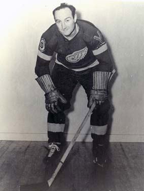 Earl Seibert Legends of Hockey Spotlight One on One with Earl Seibert