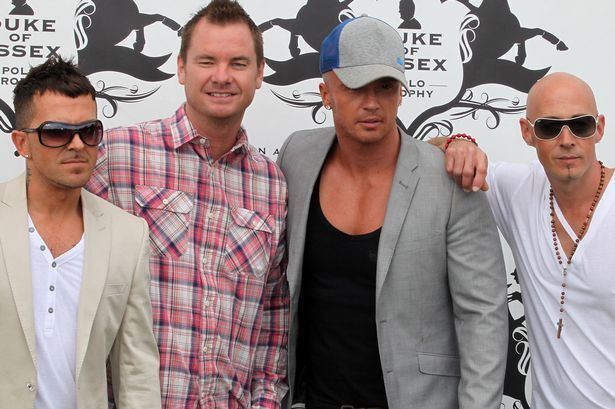 East 17 East 17 perform to just 30 people in 800 capacity venue as boyband