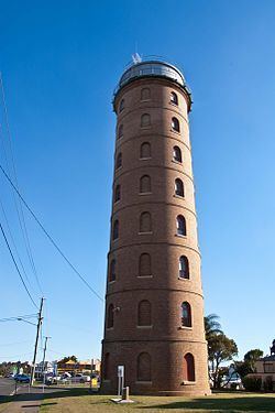 East Bundaberg Water Tower httpsuploadwikimediaorgwikipediacommonsthu