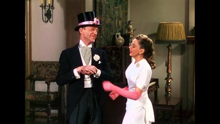 Easter Parade (film) Easter Parade Easter Parade Fred Astaire Judy Garland YouTube