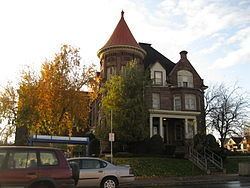 Eberhardt Mansion httpsuploadwikimediaorgwikipediacommonsthu