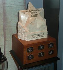 Ed Chynoweth Trophy httpsuploadwikimediaorgwikipediacommonsthu