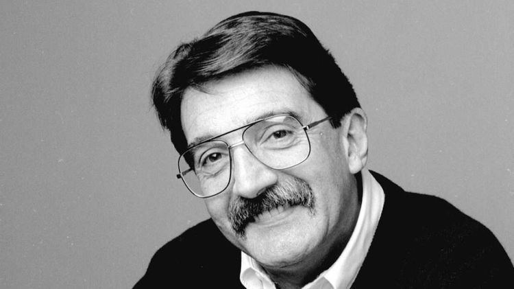 Ed Lowe (journalist) Former Newsday columnist Ed Lowe dies at 64 Newsday