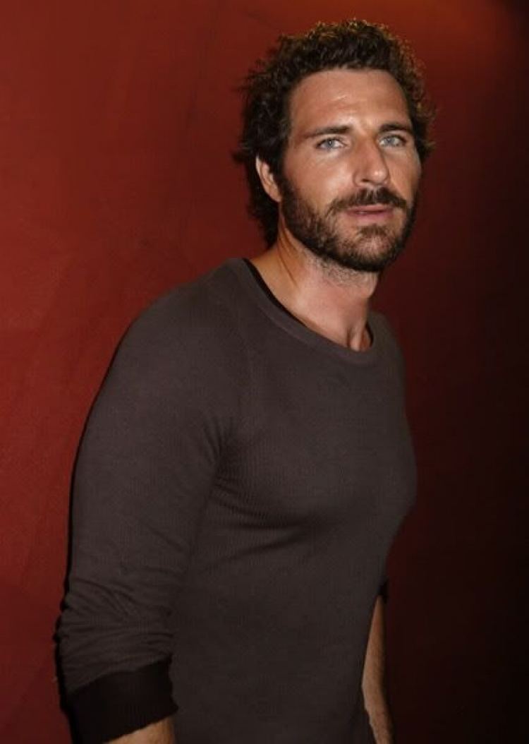 Ed Quinn 7cc0f098f3e80239ce484473dec0jpeg