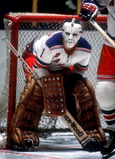 Eddie Giacomin Was Giacomin39s Wearing His First Mask a Tribute To Terry