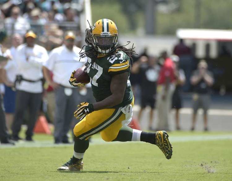 Eddie Lacy Seahawks RB Eddie Lacy earns 55000 weight incentive bonus