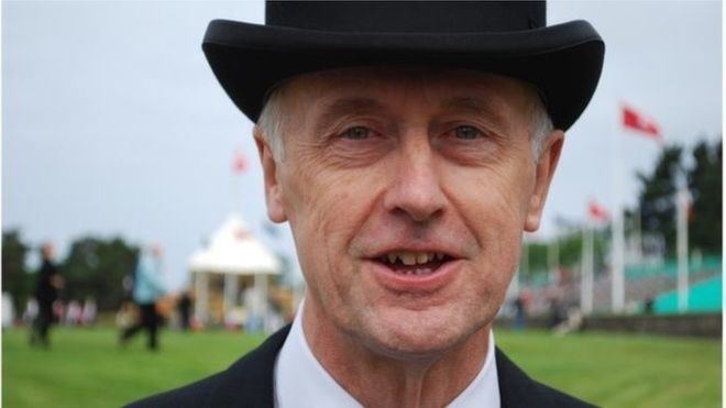 Eddie Teare Treasury Minister Eddie Teare to stand down ahead of election BBC News