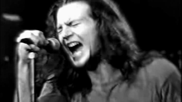 Eddie Vedder Eddie Vedder Pearl Jam I39m Still Alive YouTube