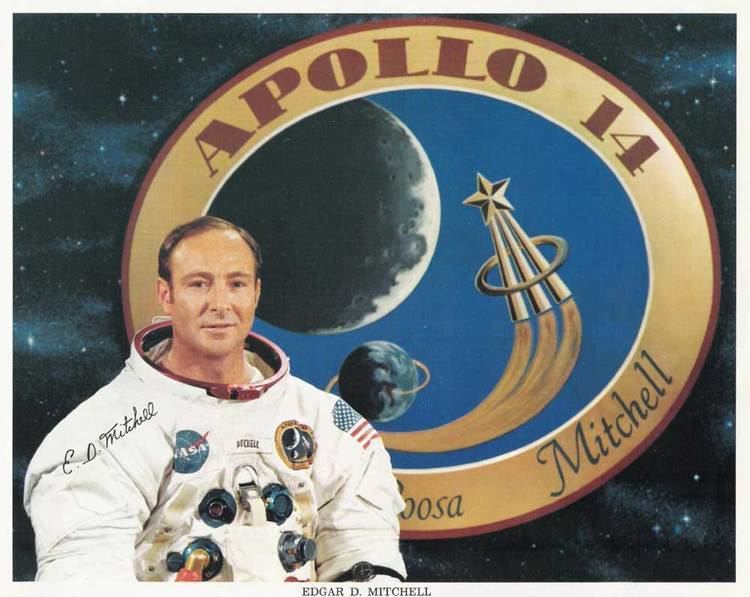 Edgar Mitchell Edgar Dean Mitchell Astronaut UFO Researcher Flight