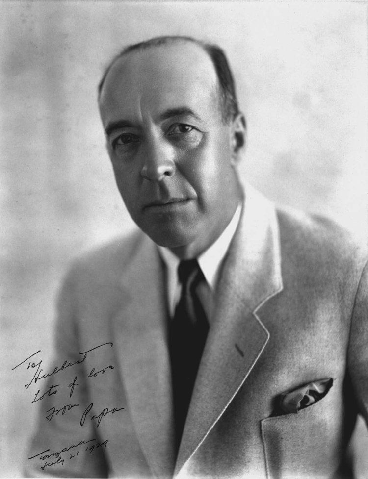 Edgar Rice Burroughs Edgar Rice Burroughs Photo Gallery