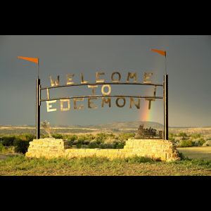 Edgemont School District (South Dakota) httpsedgemontk12sdusimageswelcomesign300jpg