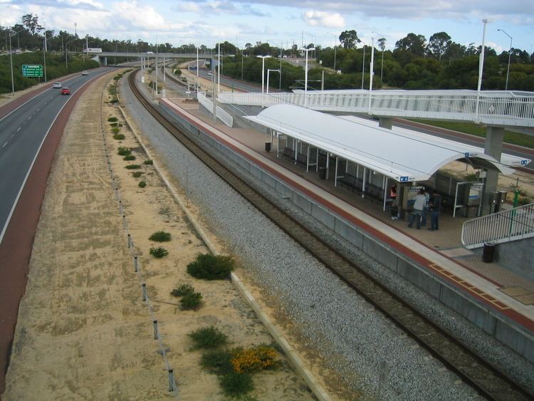 Edgewater railway station