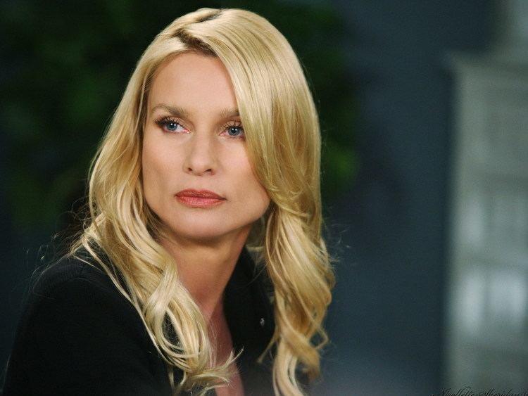 Edie Britt Edie Britt images Edie HD wallpaper and background photos 15966595