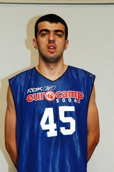 Philadelphia 76ers forward Edin Bavcic, of Bosnia-Herzegovina