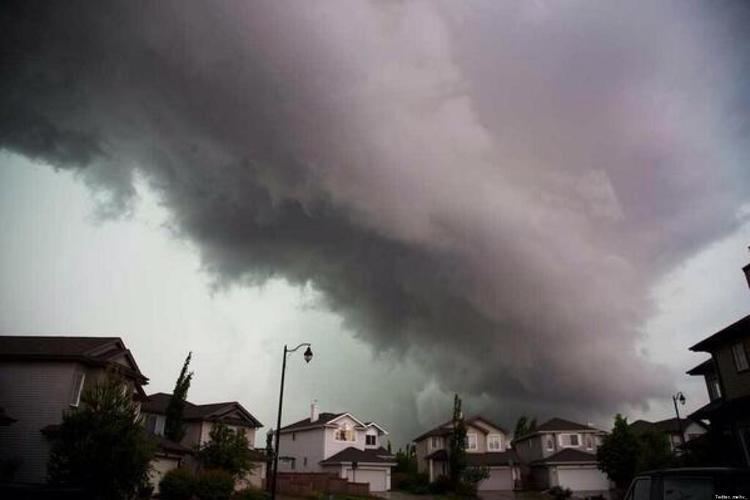 Edmonton tornado Edmonton Tornado Warning Ends Severe Storm In Central Alberta