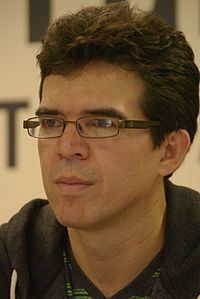 Edmundo Paz Soldán httpsuploadwikimediaorgwikipediacommonsthu
