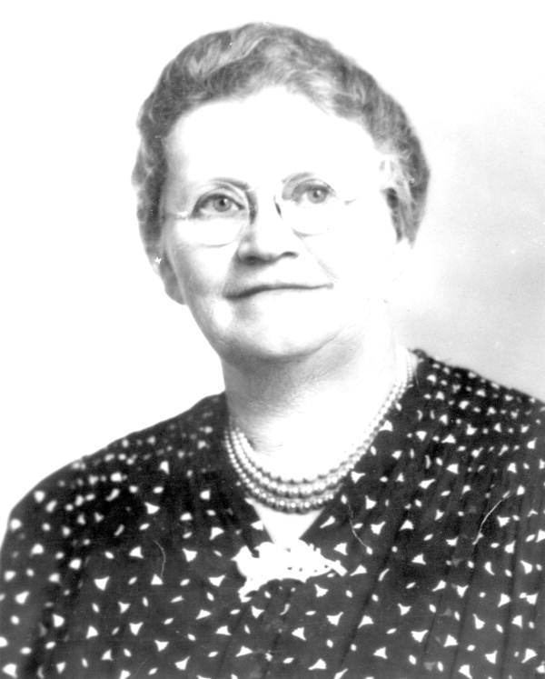 Edna Giles Fuller Florida Memory Portrait of Mrs Edna Giles Fuller from Orlando