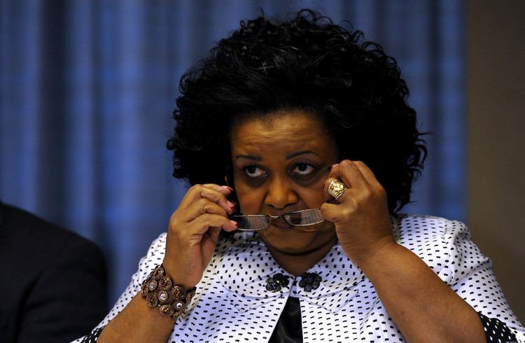 Edna Molewa Molewa in Paris for COP 21 climate talks eNCA