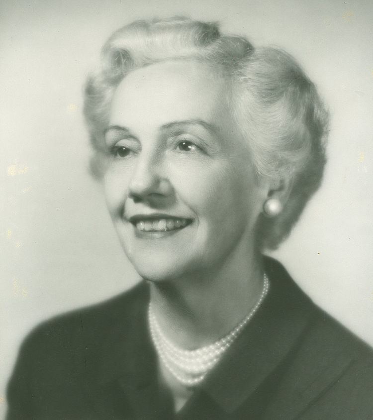 Edna O. Simpson