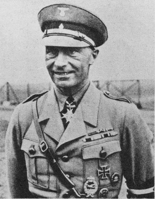 Eduard Ritter von Schleich World War1 Ace von Schleich and his Roland CII