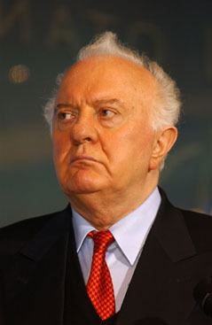 Eduard Shevardnadze wwwnndbcompeople254000023185shevportjpg