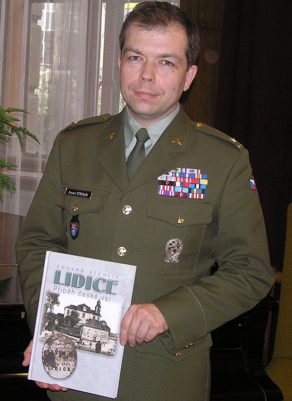 Eduard Stehlik Kniha o Lidicch zskala prestin cenu Ministerstvo obrany