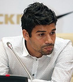 Eduardo da Silva httpsuploadwikimediaorgwikipediacommonsthu