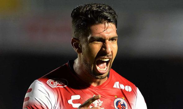 Eduardo Herrera (footballer) Rangers Transfer News Huge bid for Mexico striker Eduardo Herrera