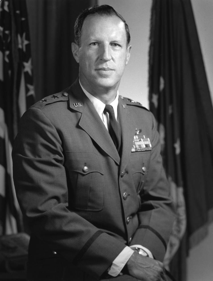 Edward B. Giller MAJOR GENERAL EDWARD B GILLER US Air Force Biography Display