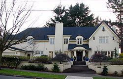 Edward H. and Bertha R. Keller House httpsuploadwikimediaorgwikipediacommonsthu