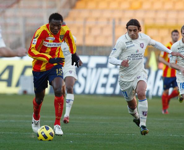 Edward Ofere Edward Ofere Photos Lecce v AC Chievo Verona Serie A