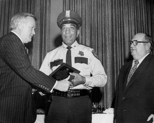 Edward Thomas (police officer) Edward Thomas One of Houstons First Black Police Officers Dies at
