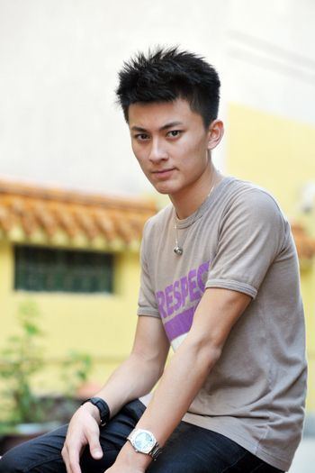 Edwin Goh Actor Edwin Goh claims he was attacked by group of men The New Paper