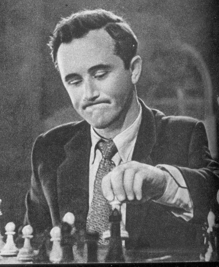 Efim Geller Yefim Petrvich Gller El magnifico Chesscom