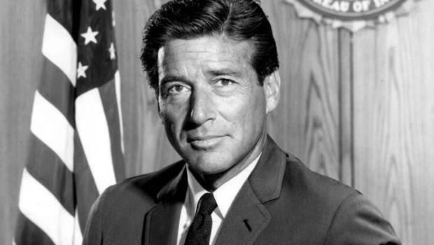 Efrem Zimbalist Efrem Zimbalist Jr star of quotThe FBIquot dead at 95 CBS News