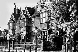 Egerton House, Berkhamsted httpsuploadwikimediaorgwikipediaenthumb0