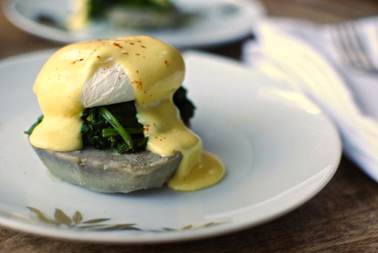 Eggs Sardou Indian Eggs Sardou Poached Eggs with Spinach and Easy Spiced