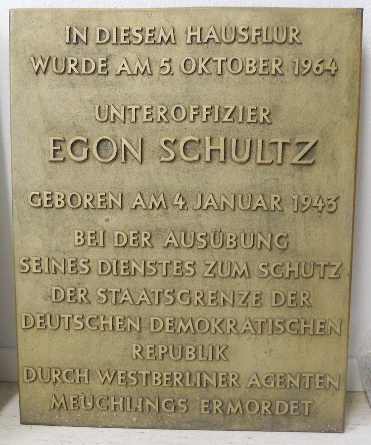Egon Schultz Gedenktafeln in Berlin Gedenktafel Anzeige