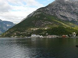 Eidfjord (village) httpsuploadwikimediaorgwikipediacommonsthu