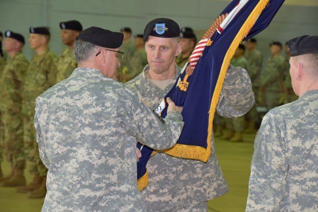 Eighth United States Army Army39s Top Operational Command in Korea Welcomes New Commander