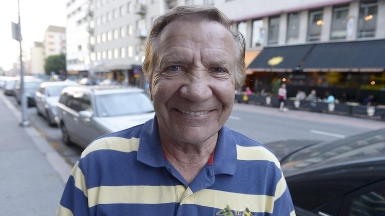 Eino Grön Eino Grn ja vaimo aviossa 53 vuotta laulaja paljastaa liittonsa